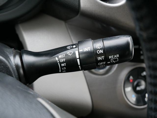 2012 Toyota RAV4 Limited 26