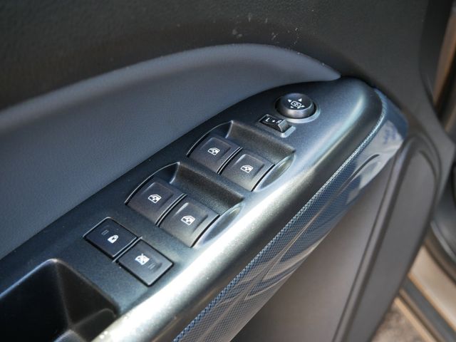 Thumbnail: 2016 Chevrolet Colorado - 22