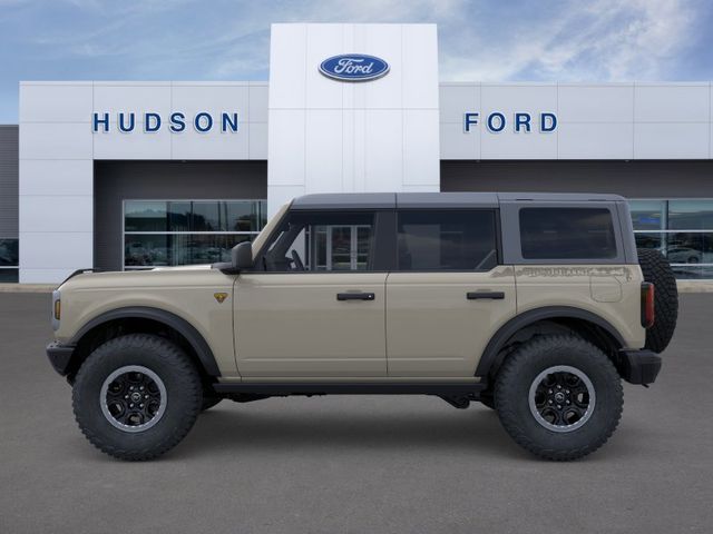 Thumbnail: 2025 Ford Bronco - 3
