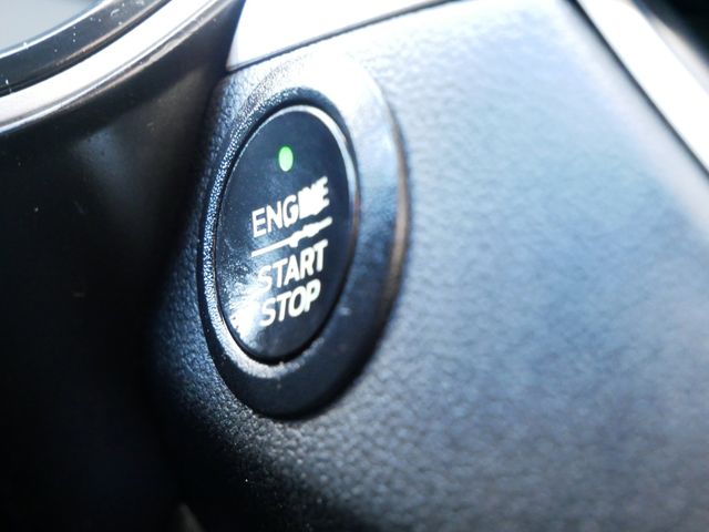 Thumbnail: 2022 Ford Escape - 16