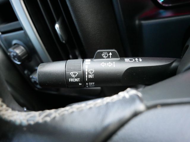 Thumbnail: 2019 Chevrolet Silverado 1500 - 26