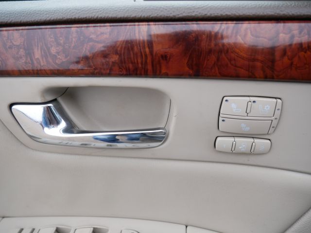 Thumbnail: 2006 Cadillac DTS - 22