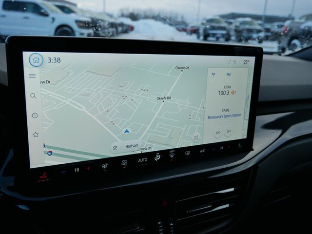 Thumbnail: 2023 Ford Escape - 10