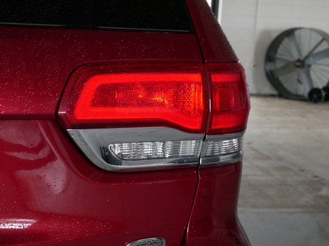 Thumbnail: 2015 Jeep Grand Cherokee - 7