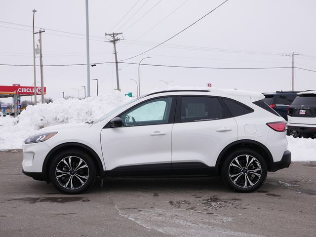 Thumbnail: 2022 Ford Escape - 2