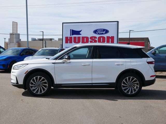 Thumbnail: 2023 Lincoln Corsair - 2