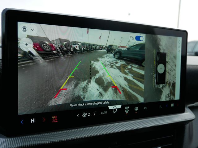 Thumbnail: 2025 Ford Explorer - 27