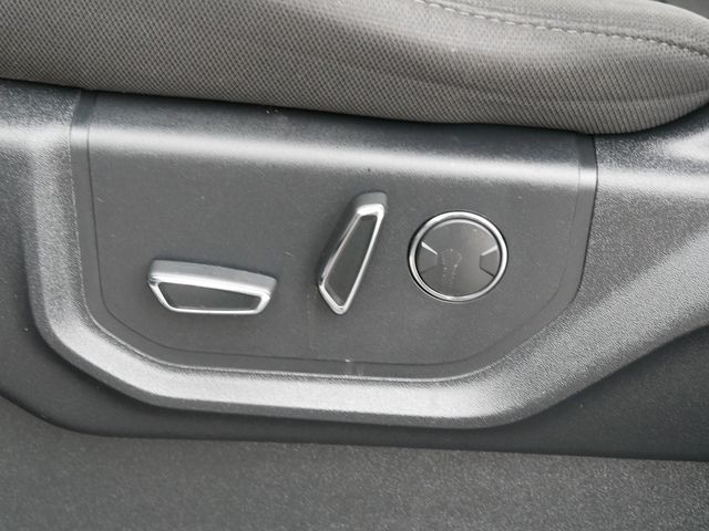 2018 Ford F-150 XLT 29
