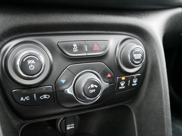 Thumbnail: 2015 Dodge Dart - 12