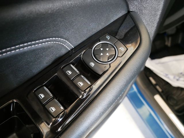 Thumbnail: 2020 Ford Edge - 15