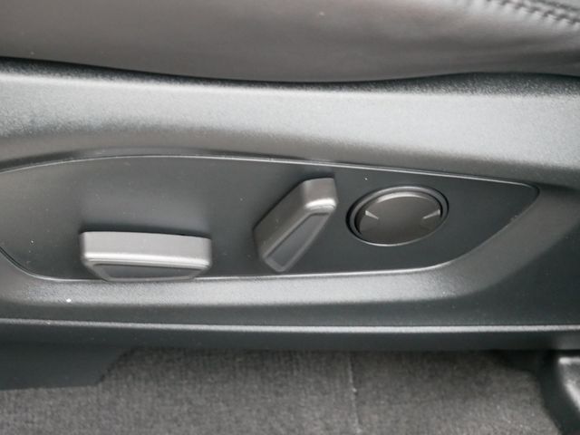 Thumbnail: 2022 Ford Explorer - 26