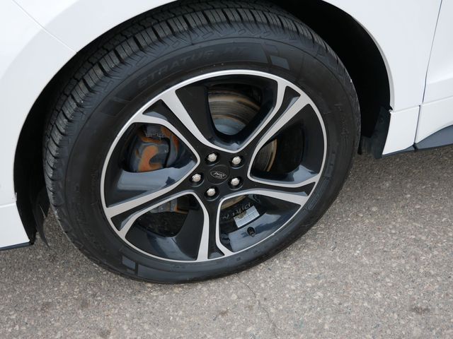 Thumbnail: 2023 Ford Edge - 24