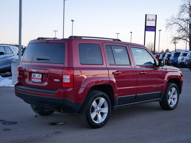 Thumbnail: 2015 Jeep Patriot - 17
