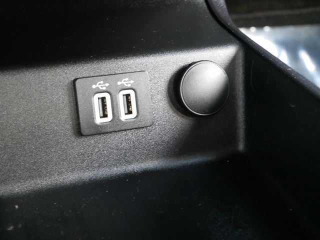 Thumbnail: 2019 Ford Fusion - 17