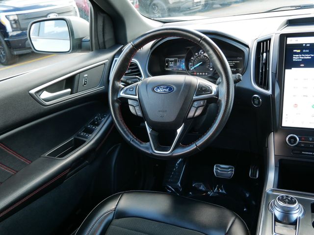 Thumbnail: 2022 Ford Edge - 7