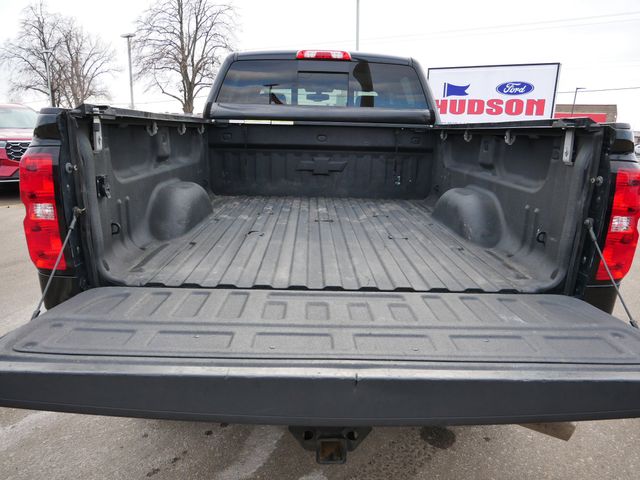 Thumbnail: 2017 Chevrolet Silverado 3500 - 4