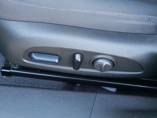 Thumbnail: 2023 Chevrolet Malibu - 23