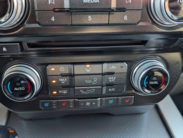 Thumbnail: 2015 Ford F-150 - 17