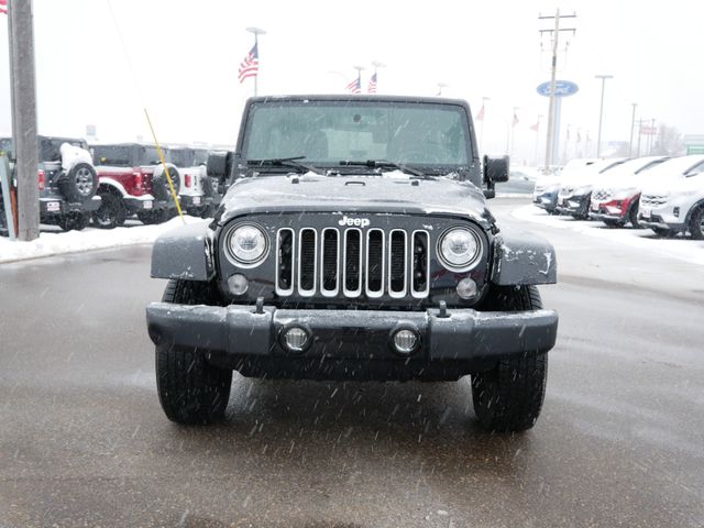 Thumbnail: 2017 Jeep Wrangler - 10