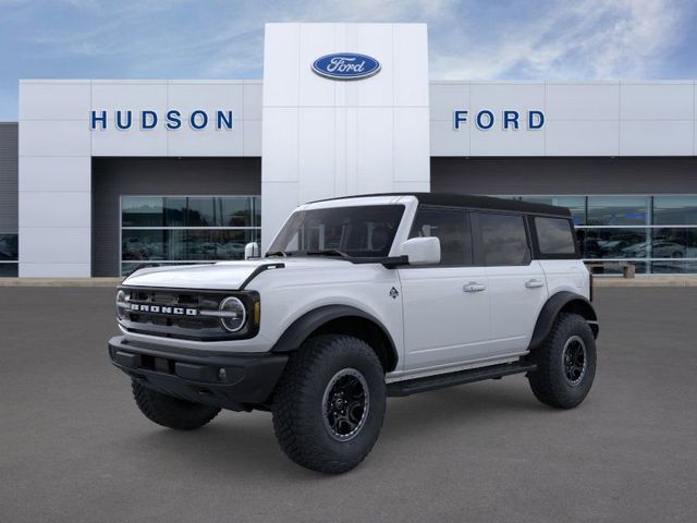 2024 Ford Bronco Outer Banks -
                  Hudson, WI