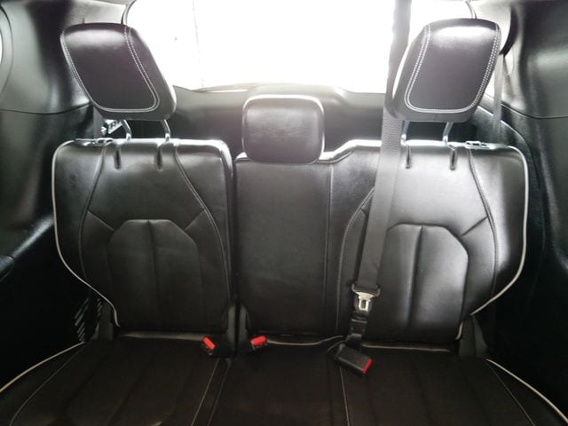 Thumbnail: 2019 Chrysler Pacifica - 12