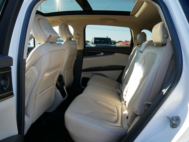 Thumbnail: 2020 Lincoln Nautilus - 5