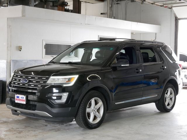 2016 Ford Explorer XLT -
                  Hudson, WI