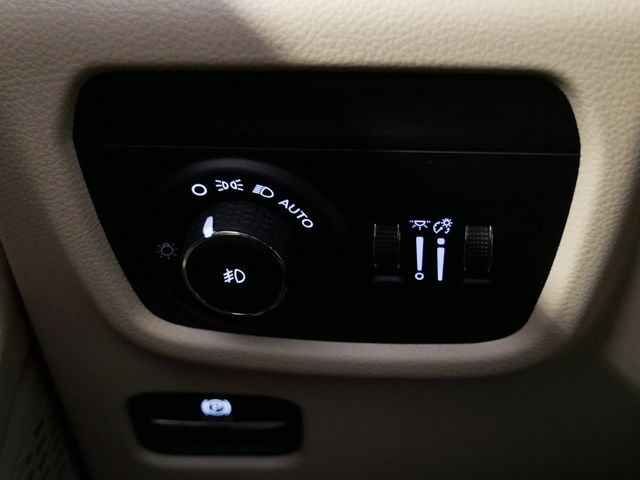 Thumbnail: 2025 Jeep Grand Cherokee - 22