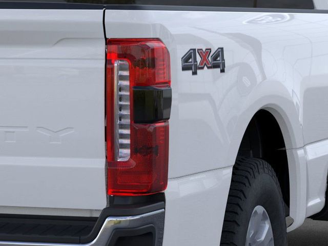 Thumbnail: 2025 Ford F-350 - 21