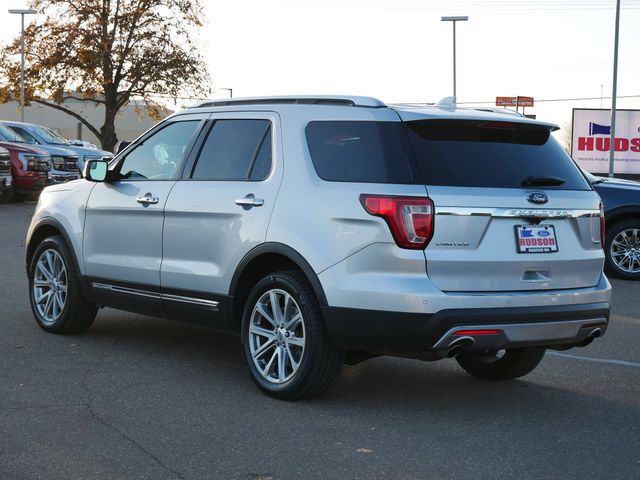 Thumbnail: 2017 Ford Explorer - 3