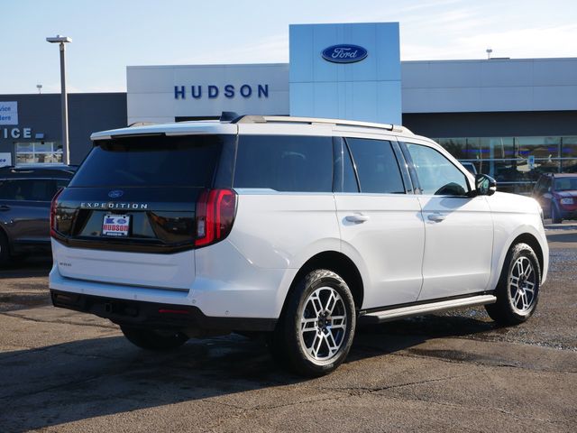 Thumbnail: 2025 Ford Expedition - 17
