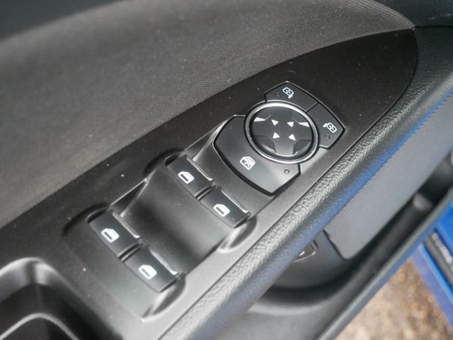 Thumbnail: 2017 Ford Fusion - 25