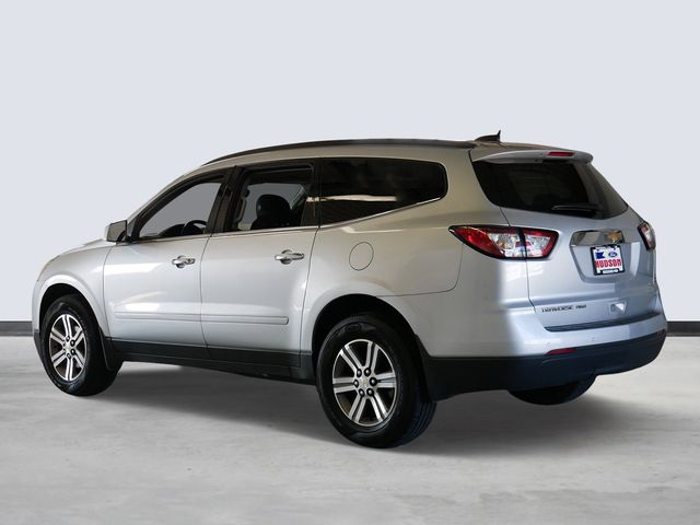 Thumbnail: 2017 Chevrolet Traverse - 3