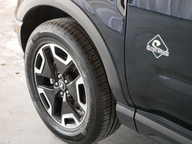 Thumbnail: 2023 Ford Bronco Sport - 5