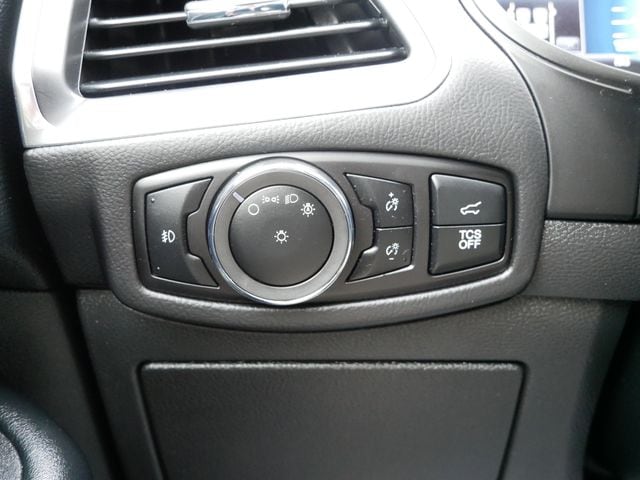 Thumbnail: 2024 Ford Edge - 16