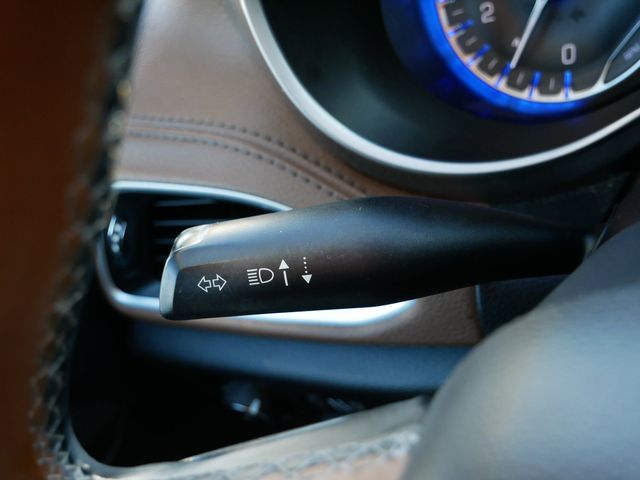 Thumbnail: 2017 Chrysler Pacifica - 29