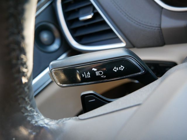 Thumbnail: 2020 Lincoln Nautilus - 26