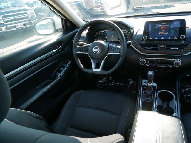 Thumbnail: 2023 Nissan Altima - 6