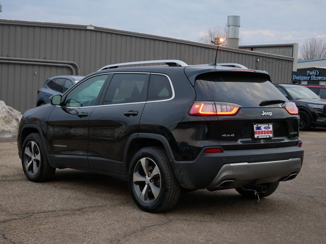 Thumbnail: 2019 Jeep Cherokee - 3