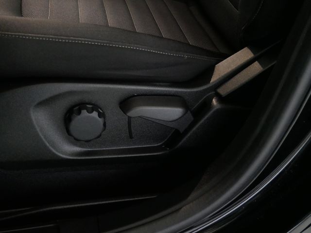 Thumbnail: 2024 Ford Edge - 17