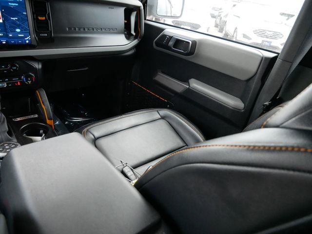 Thumbnail: 2022 Ford Bronco - 10