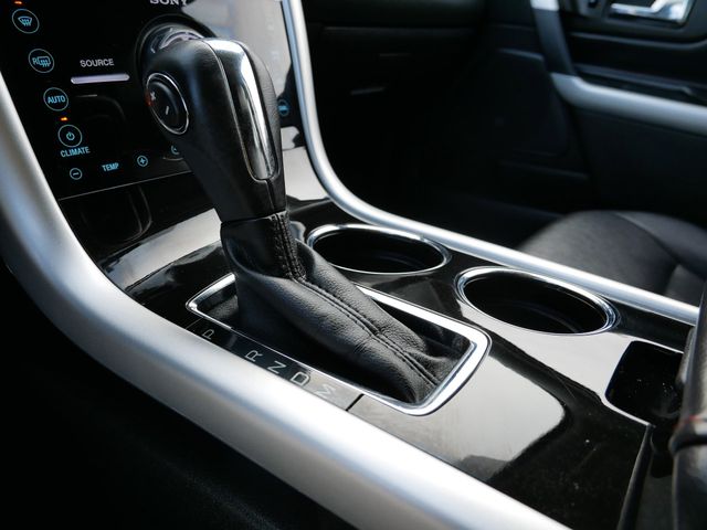 Thumbnail: 2012 Ford Edge - 12