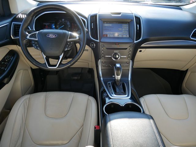 Thumbnail: 2016 Ford Edge - 7