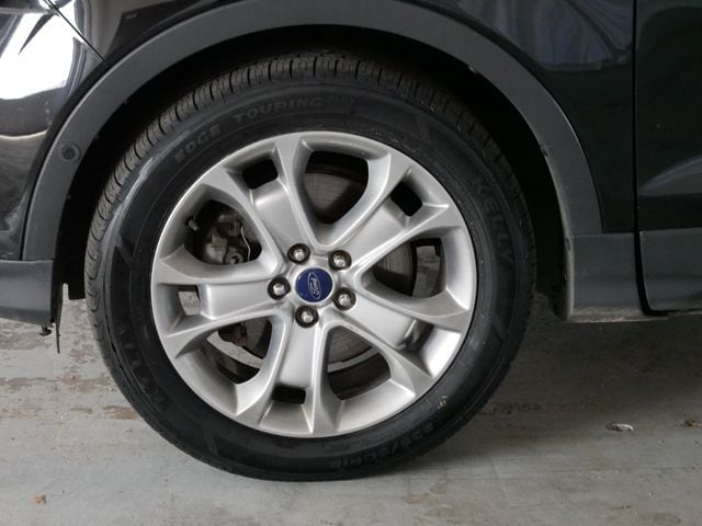 Thumbnail: 2016 Ford Escape - 4