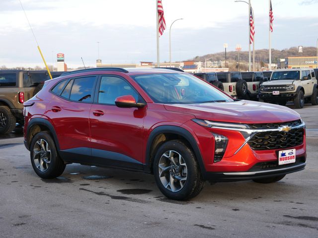 Thumbnail: 2024 Chevrolet Trax - 19