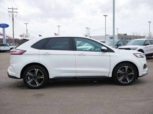 Thumbnail: 2023 Ford Edge - 21