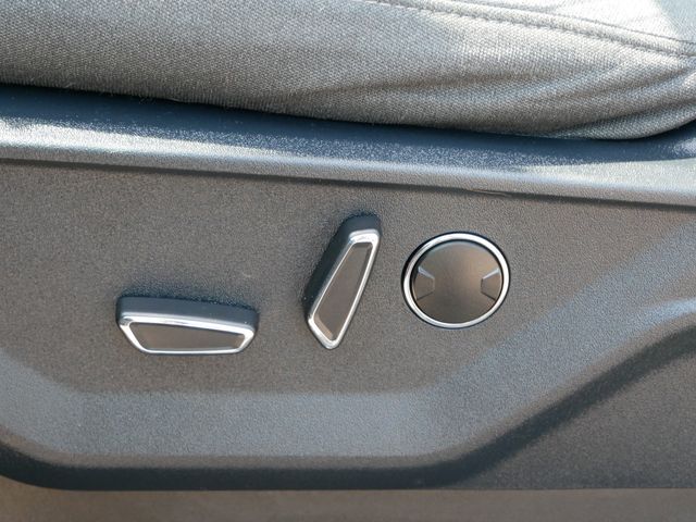 2021 Ford F-150 XLT 24