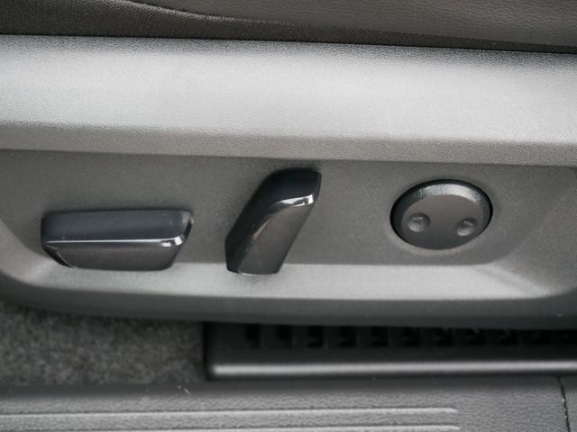 Thumbnail: 2023 Nissan Rogue - 22