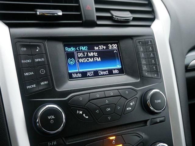 Thumbnail: 2013 Ford Fusion - 10