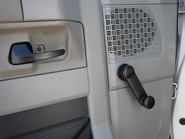 Thumbnail: 2009 Ford Econoline - 21